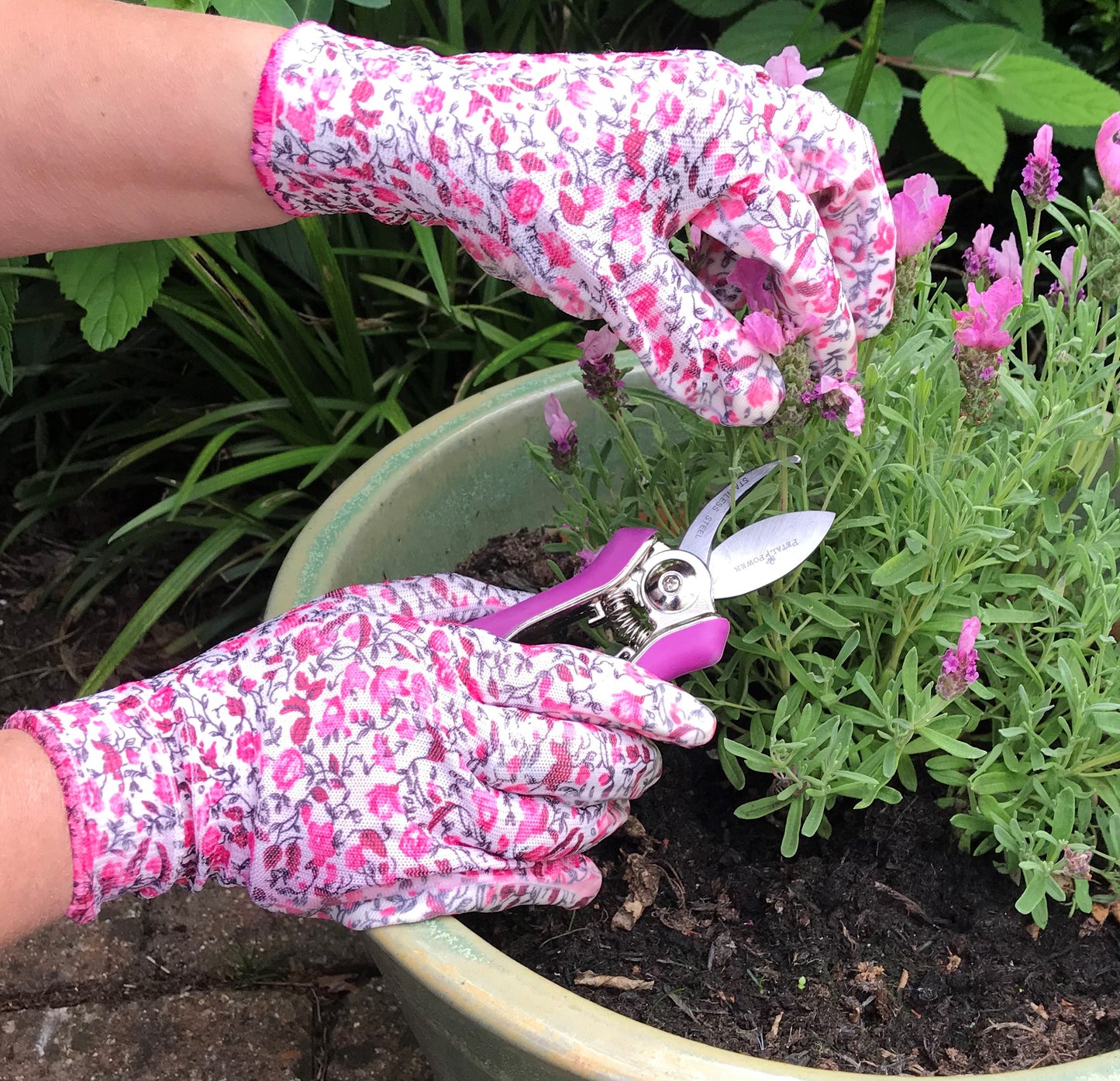 Petal Power Ladies Garden Gloves (2 pairs) & Mini Pruner Secateurs Set - Perfect Ladies Garden Gift