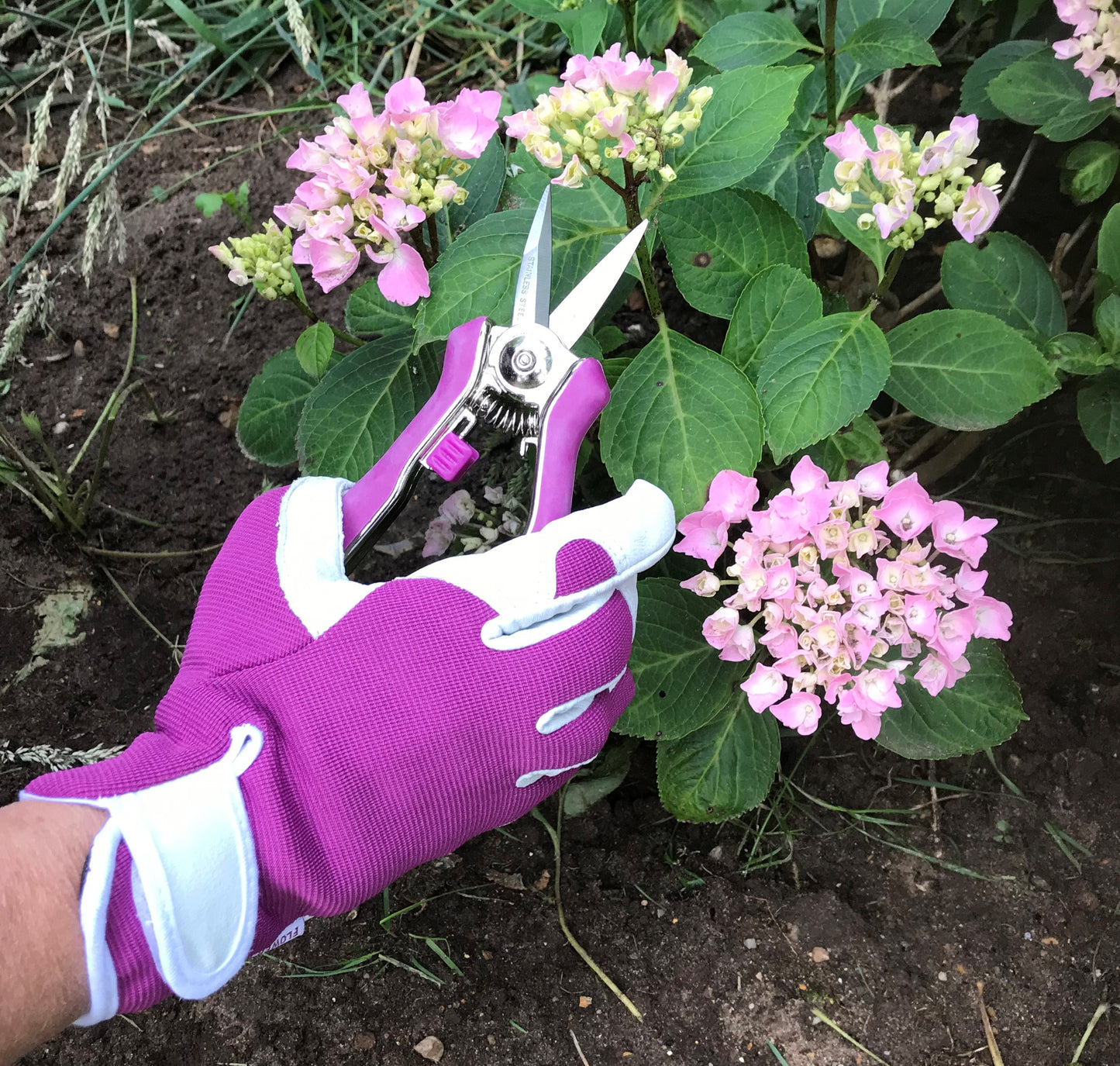 Ladies Leather Gardening Gloves and Mini Secateurs Set - Best Ladies Garden Gift