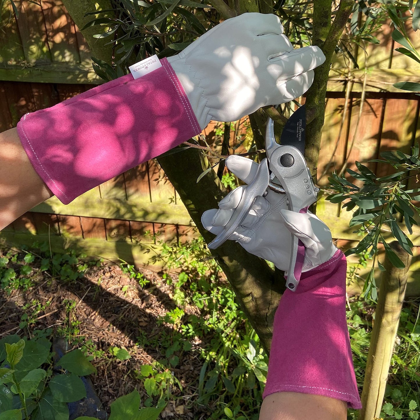 Ladies Garden Secateurs - Adjustable Hand Width (Suitable Small to Large Hands)